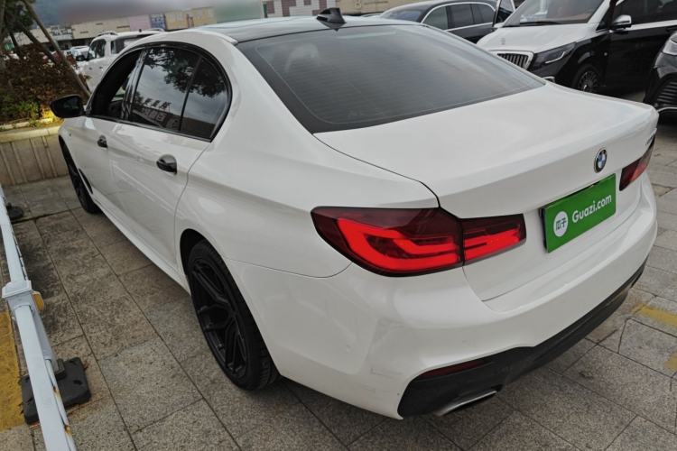 Used BMW 5 Series 2019 Facelifted 530Li Leading Edition M Sport Package
