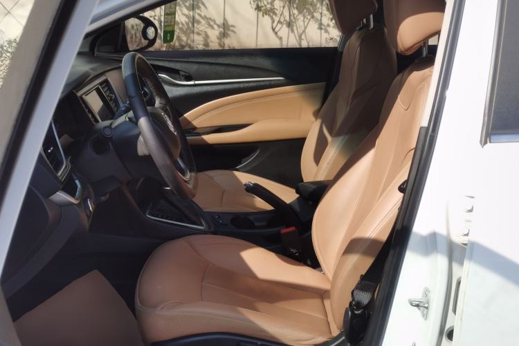 Used Buick GT 2019 18T Automatic Connected Flagship Version China VI Standard
