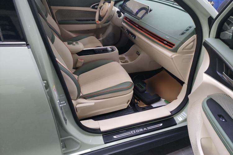 Used ORA Good Cat 2022 400km Standard Range Luxury Version Lithium Iron Phosphate