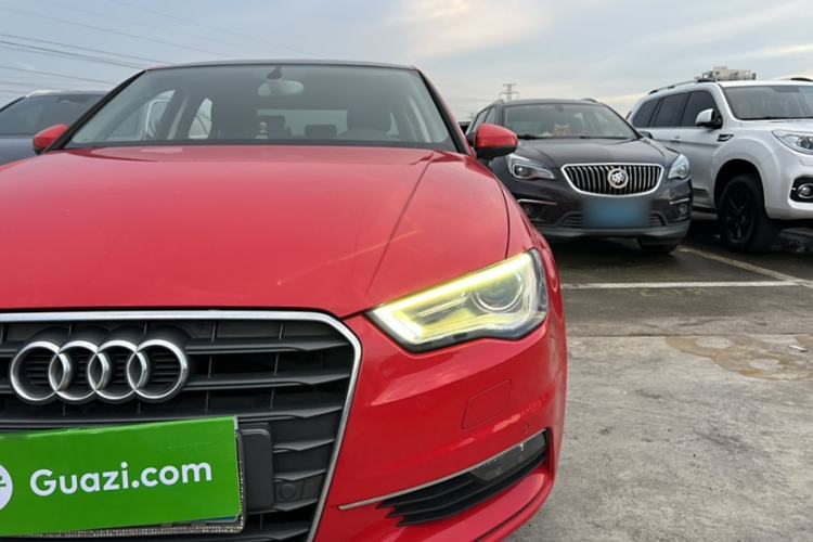 Used Audi A3 2014 Limousine 35 TFSI Automatic Comfort Model
