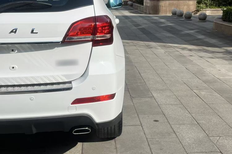 Used Haval H2 2016 Red-Label 1.5T Automatic Two-Wheel Drive Luxury Model