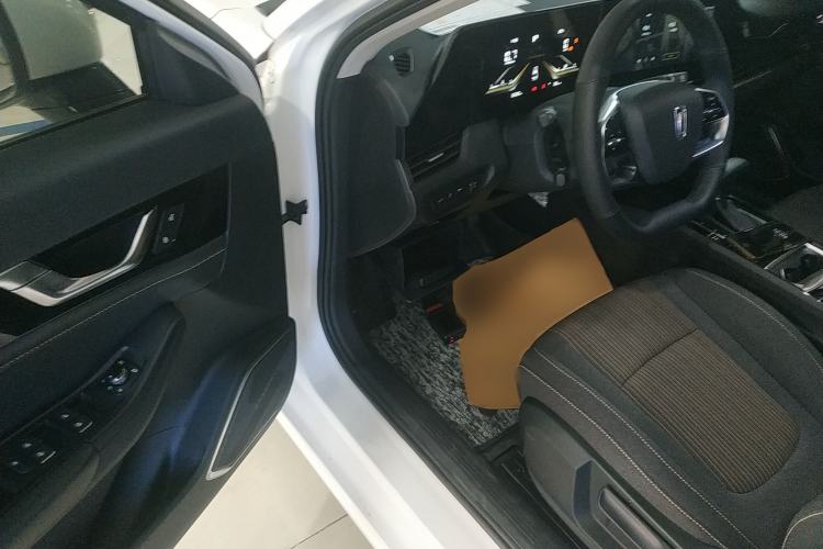 Used Bestune B70 2022 Third Generation 1.5T Automatic Enjoyment Version
