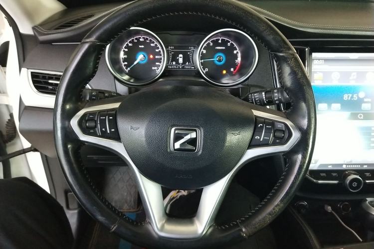 Used Zotye SR7 2016 1.5T CVT Cube Heart Edition China IV Standard
