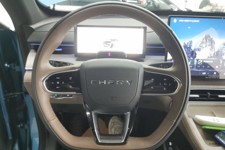 Used Chery Tiggo 8 PLUS C-DM 2025 1.5T 116 km Prestige Version 5 Seats