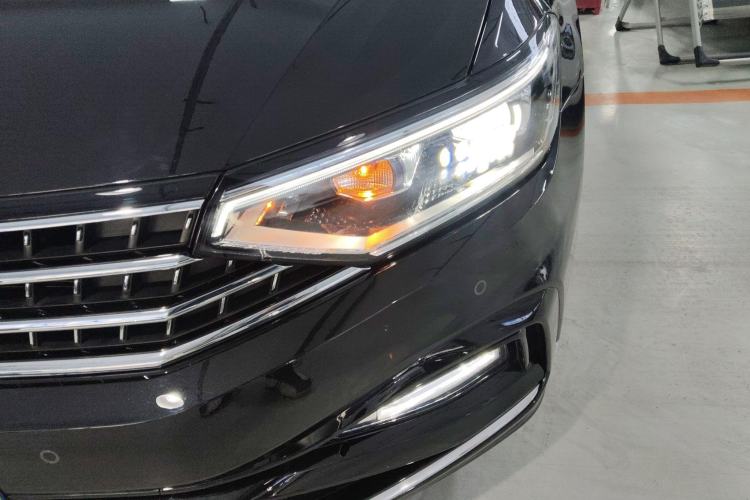 Used Volkswagen Magotan 2023 2 Million Units Commemorative Edition 330TSI DSG Luxury Version