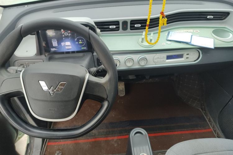 Used Wuling Hongguang MINIEV 2021 Macaron Fashion Model Lithium Iron Phosphate