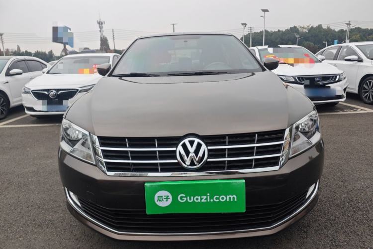 Used Volkswagen Gran Lavida 2013 1.6L Automatic Comfort Model
