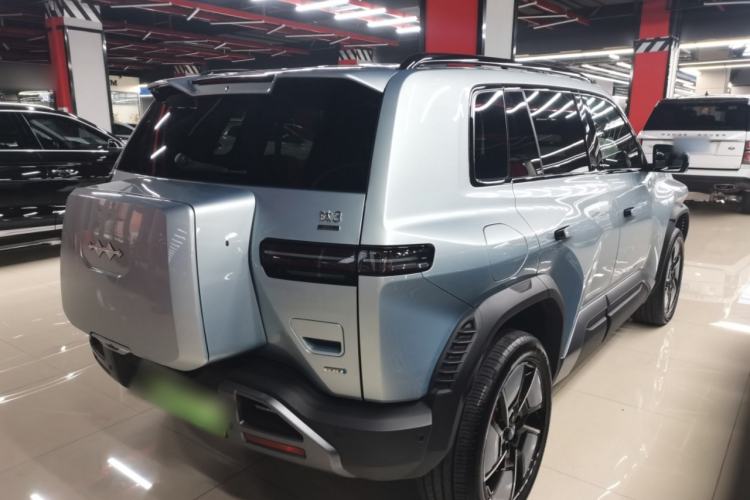 Used Formula Leopard Titanium 3 2025 501KM All-Wheel Drive Intelligent Driving Ultra Version