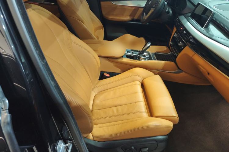 Used BMW X6 2018 xDrive28i
