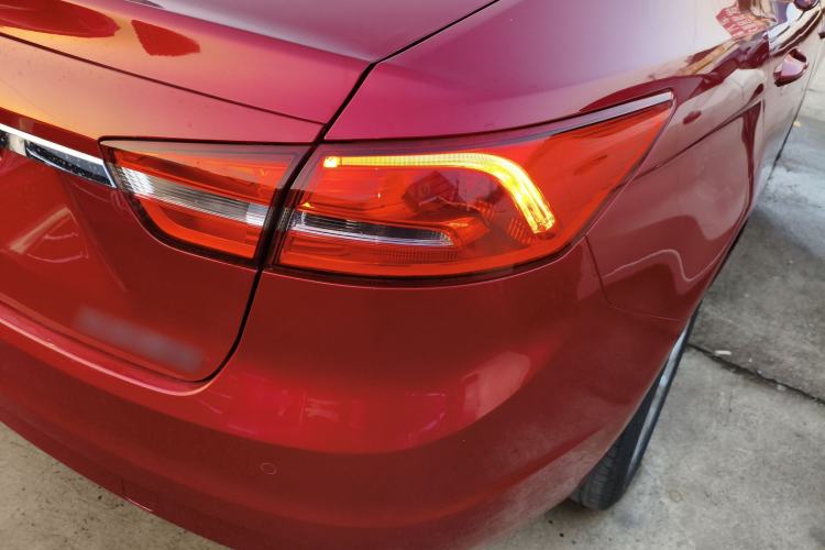 Used Ford Escort 2015 1.5L Automatic Fashion Model
