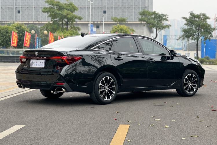 Used Toyota Avalon 2023 2.0L Premium Edition