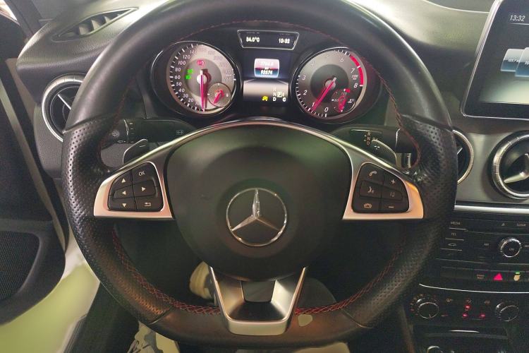 Used Mercedes-Benz CLA 2016 CLA 220 4MATIC
