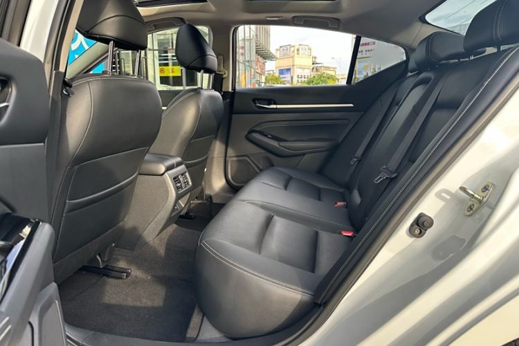 Used Nissan Teana 2022 2.0L XL-TLS Enjoyment Edition
