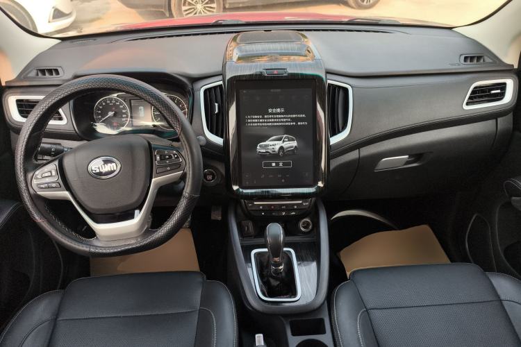 Used SWM X7 2018 1.5T Manual Luxury 7-Seater