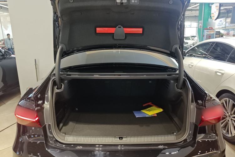 Used Audi A7L 2024 45 TFSI quattro S-line Black Warrior Edition
