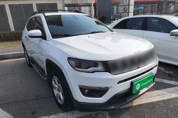 Used  Compass 2017 200T Automatic Family Edition
