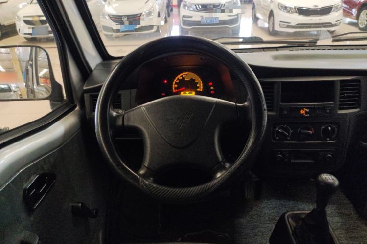 Used Wuling Zhiguang 2023 1.5L Practical Version 5/7 Seats