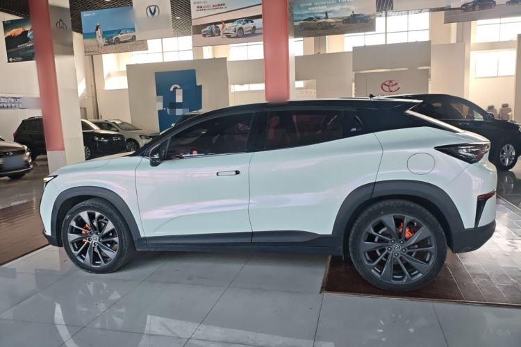 Used Changan UNI-T 2020 1.5T Prestige Version
