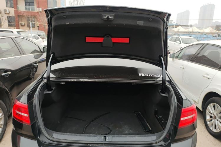 Used Volkswagen Magotan 2019 330TSI DSG Leading Model China VI Standard
