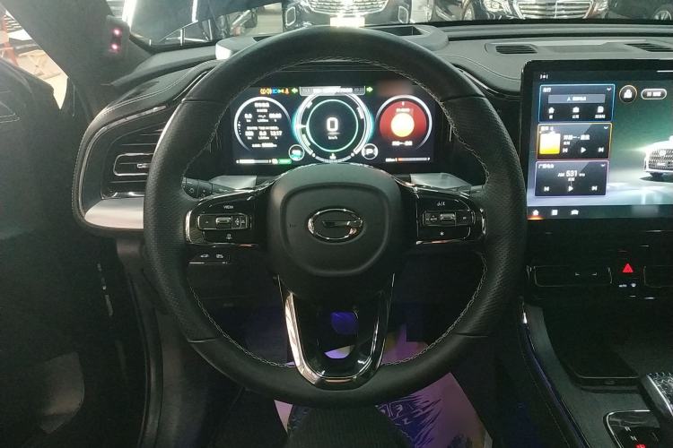 Used GAC Trumpchi GS8 2022 Double-Energy Series 2.0TM Two-Wheel Drive Prestige Edition (6 Seats)
