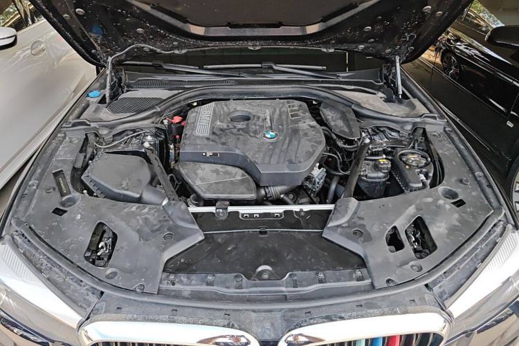 Used BMW 5 Series 2018 530Li Leading Model M Sport Package
