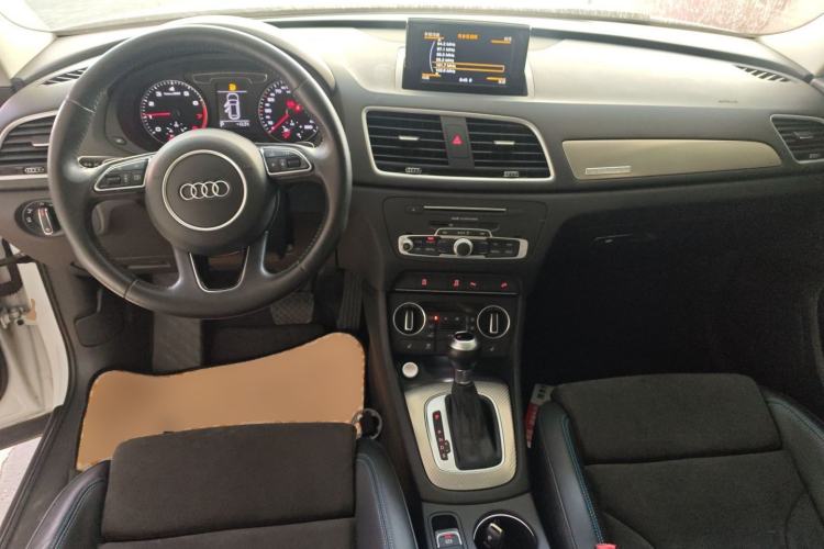 Used Audi Q3 2016 40 TFSI quattro all-wheel-drive sport model
