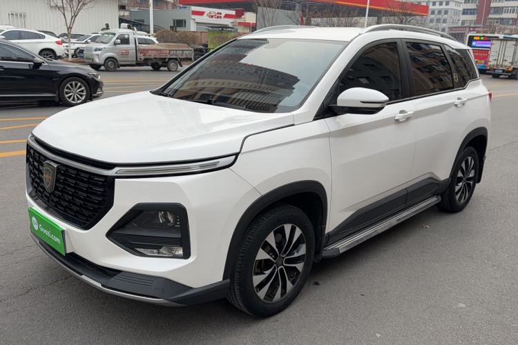 Used Baojun 530 2021 Global Car Anniversary Edition 1.5T Manual Luxury Model 6 Seats
