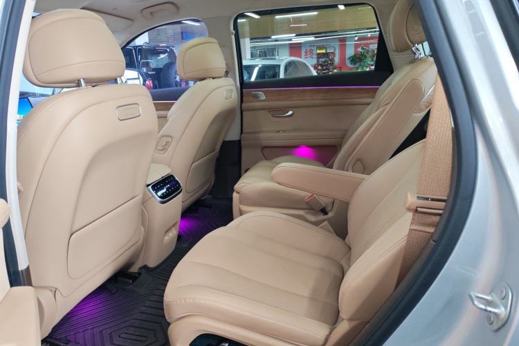 Used Hima AITO M7 2024 1.5T Intelligent Drive 4x4 Max Edition 6 Seats
