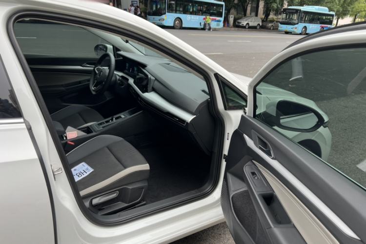 Used Volkswagen Golf 2023 280TSI DSG Pro
