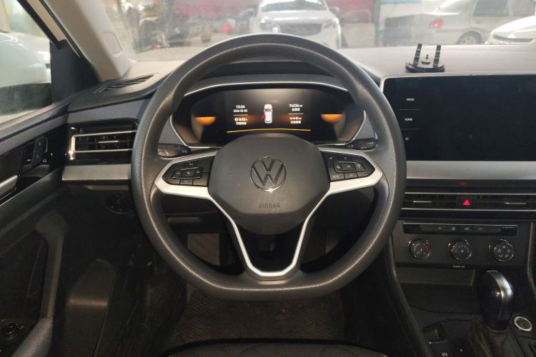 Used Volkswagen Lavida 2023 Revised 1.5L Automatic DeYi Edition
