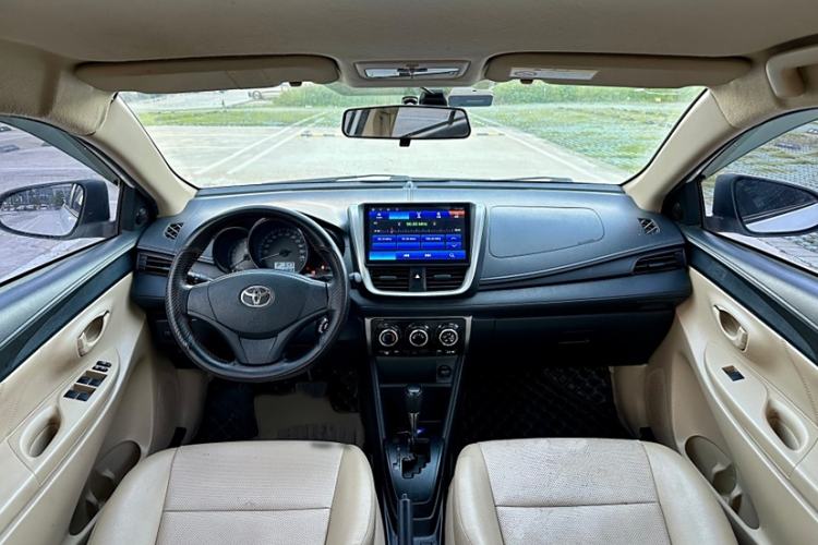 Used Toyota YARiS L 2019 1.5E CVT Dynamic Edition China VI compliant
