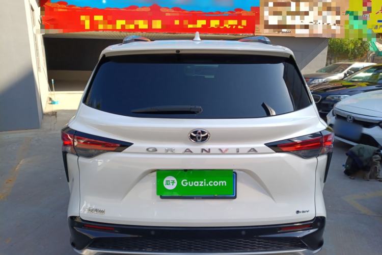 Used Toyota Granvia 2024 2.5L Hybrid Prestige ULTRA Edition
