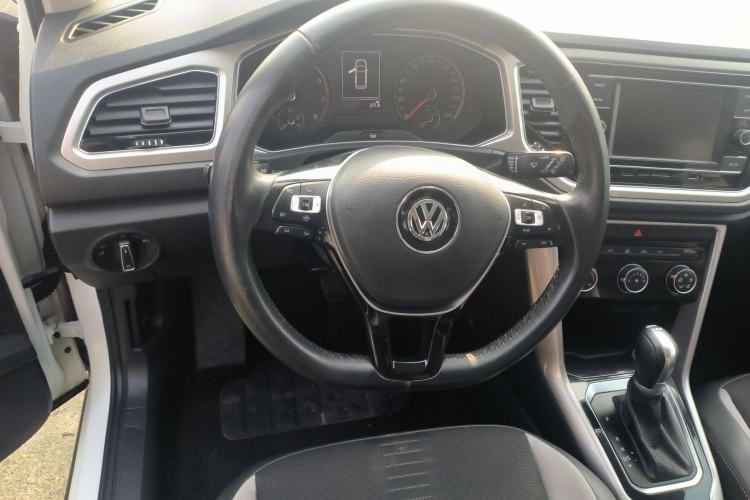 Used Volkswagen T-ROC 2020 280TSI DSG Two-Wheel-Drive Elite Version
