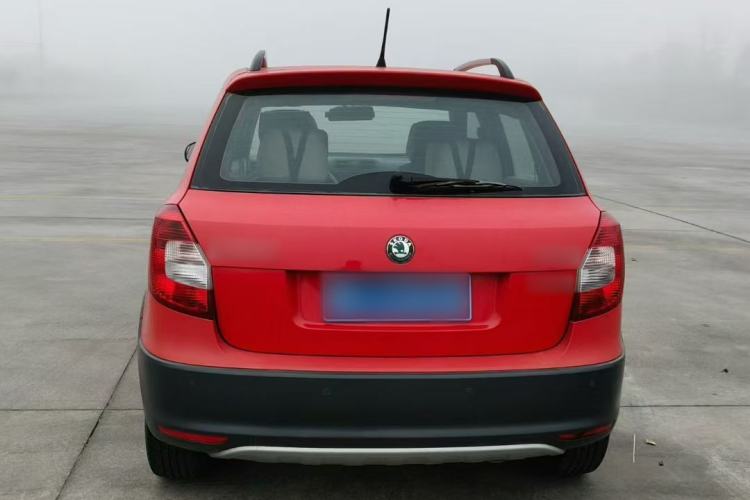 Used Skoda Fabia 2012 1.6L Scout
