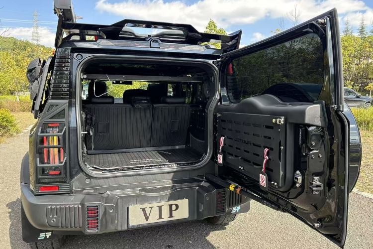 Used Jetour Traveler 2023 2.0T All-Wheel Drive Conquer PRO
