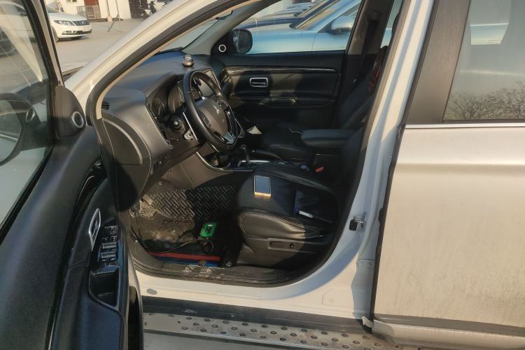 Used Mitsubishi Outlander 2016 2.4L 4x4 Elite Edition 5 Seats