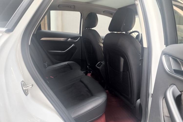 Used Audi Q3 2018 30th Anniversary Edition 35 TFSI quattro all-wheel-drive sport model
