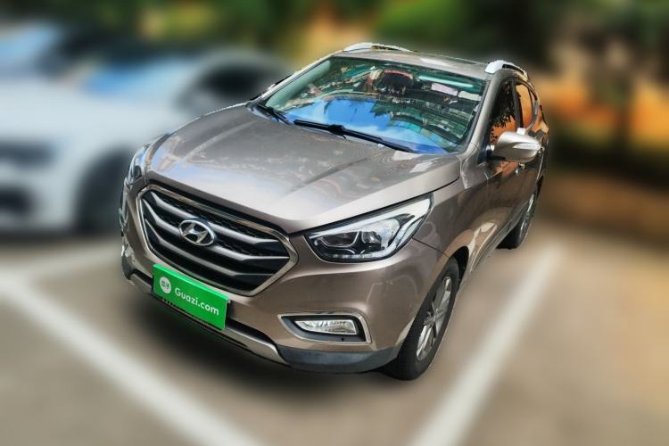 Used Hyundai ix35 2015 2.0L Automatic 2WD Smart Type China IV