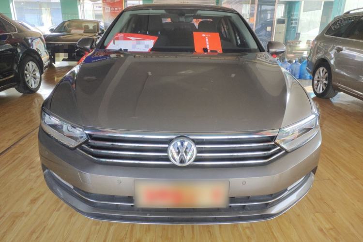 Used Volkswagen Magotan 2019 330TSI DSG Luxury Model China V Standard