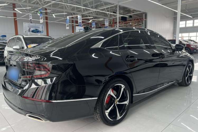 Used Honda Accord 2018 260TURBO Elite Edition China VI
