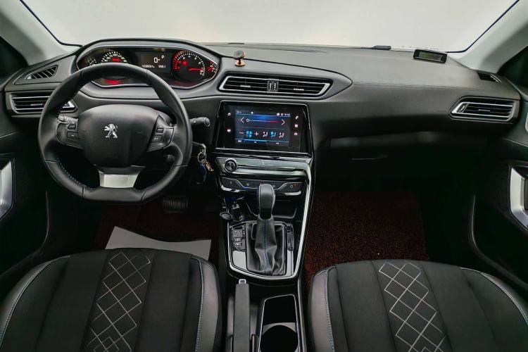 Used Peugeot 308 2016 1.6L Automatic Luxury Edition
