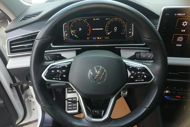 Used Volkswagen Tiguan L 2023 Restyled 330TSI Automatic Two-Wheel Drive R-Line Enhanced Comfort Version