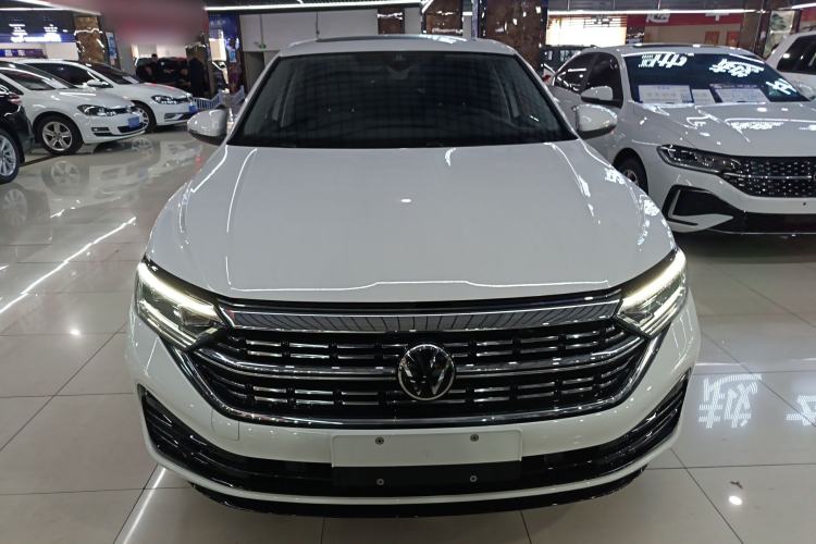 Used Volkswagen Sagitar 2023 300TSI DSG Excellence Edition
