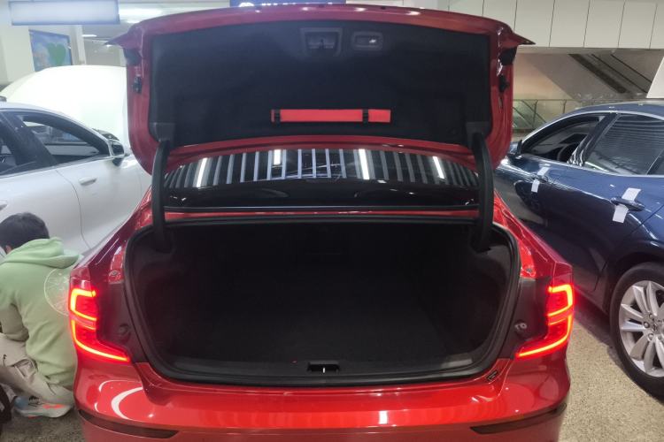 Used Volvo S60 2020 T4 Zhiyuan Sport Edition
