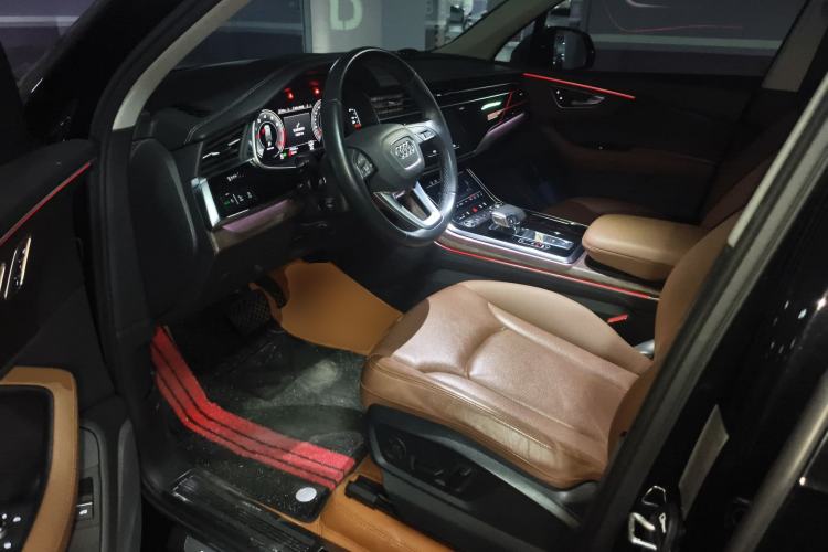 Used Audi Q7 2023 45 TFSI quattro S line Sport model