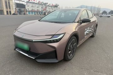 Used Toyota bZ3 2023 616 km Long-Range Premium