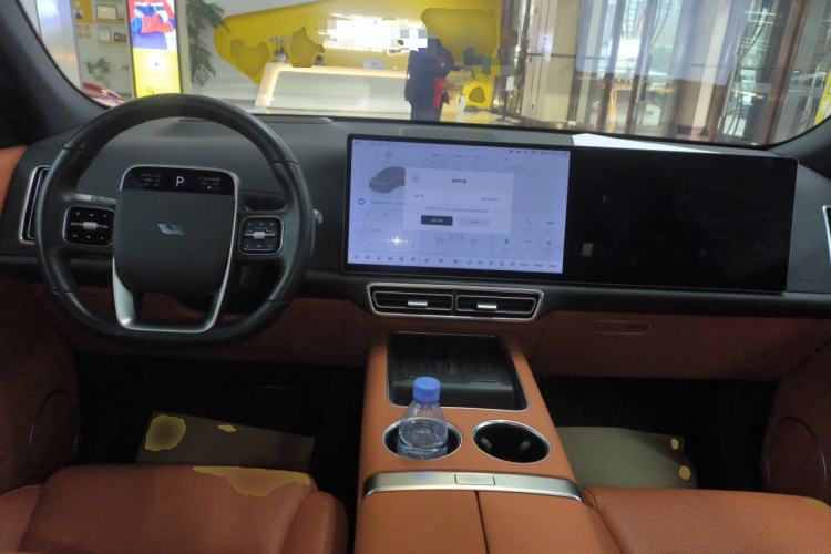 Used Li Auto L7 2023 Air model
