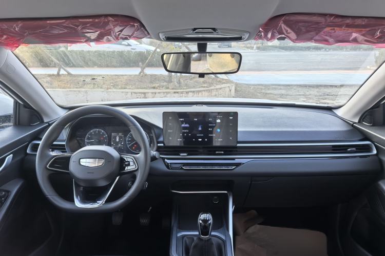 Used Geely Auto Emgrand 2025 4th Generation 1.5L Manual - Starry Edition
