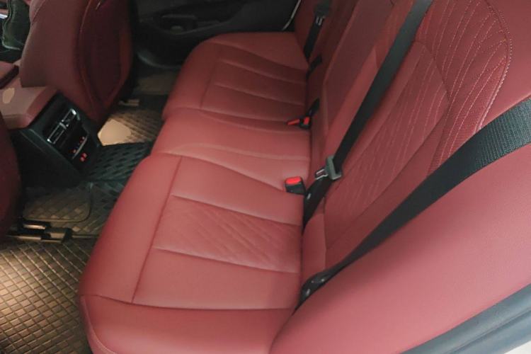 Used BMW i3 2024 eDrive 35 L