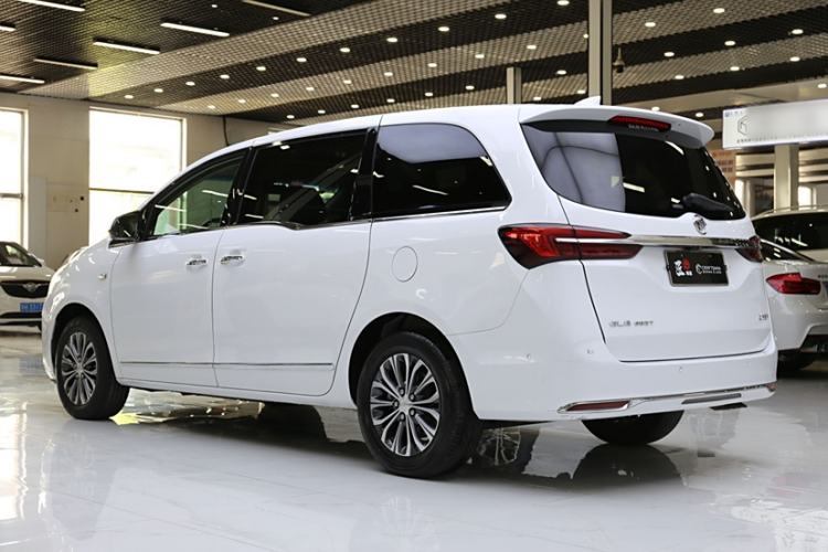 Used Buick GL8 2021 Land Cruiser Executive 652T Premium Model
